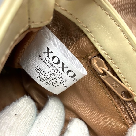 XOXO Purse Light‎ Tan/Beige Vinyl Handbag - Picture 5 of 11